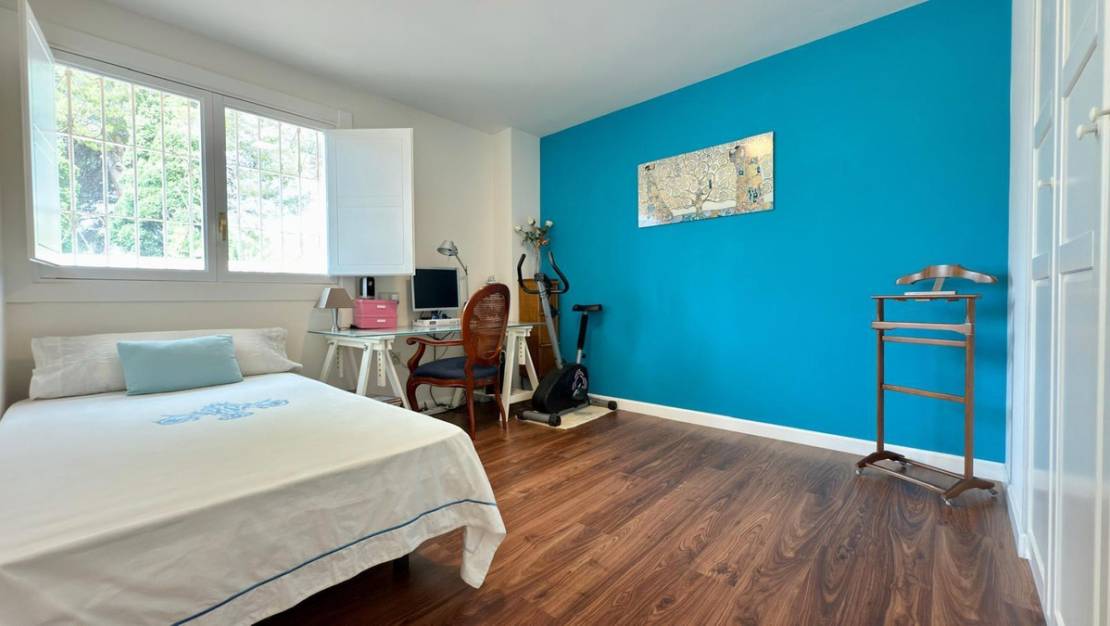 Venta - Chalet - La Nucía - La Nucia Centro