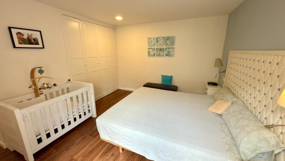 Venta - Chalet - La Nucía - La Nucia Centro