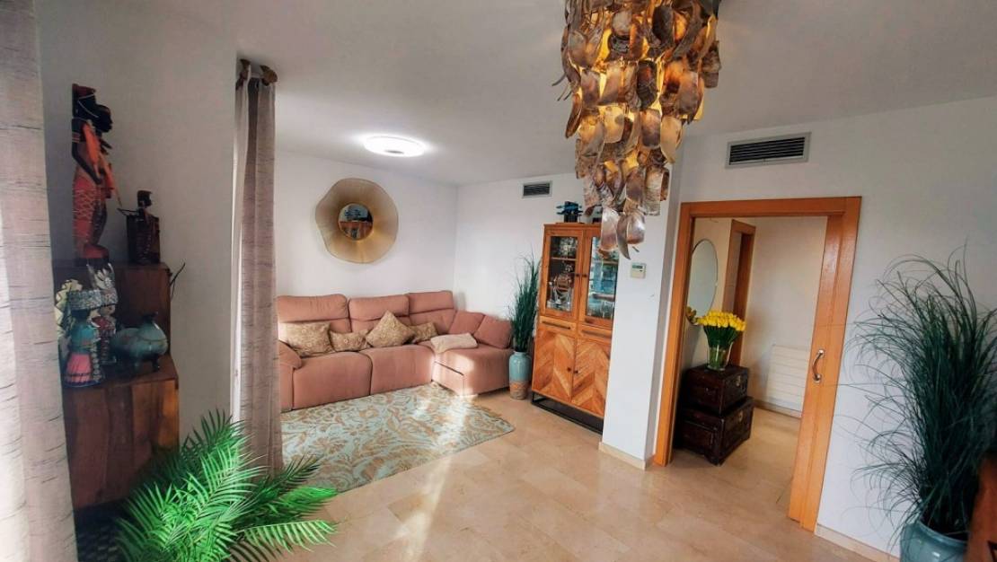 Venta - Chalet - La Nucía - La Nucia Centro