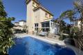 Venta - Chalet - La Zenia