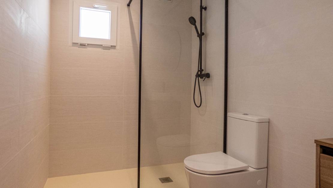 Venta - Chalet - La Zenia