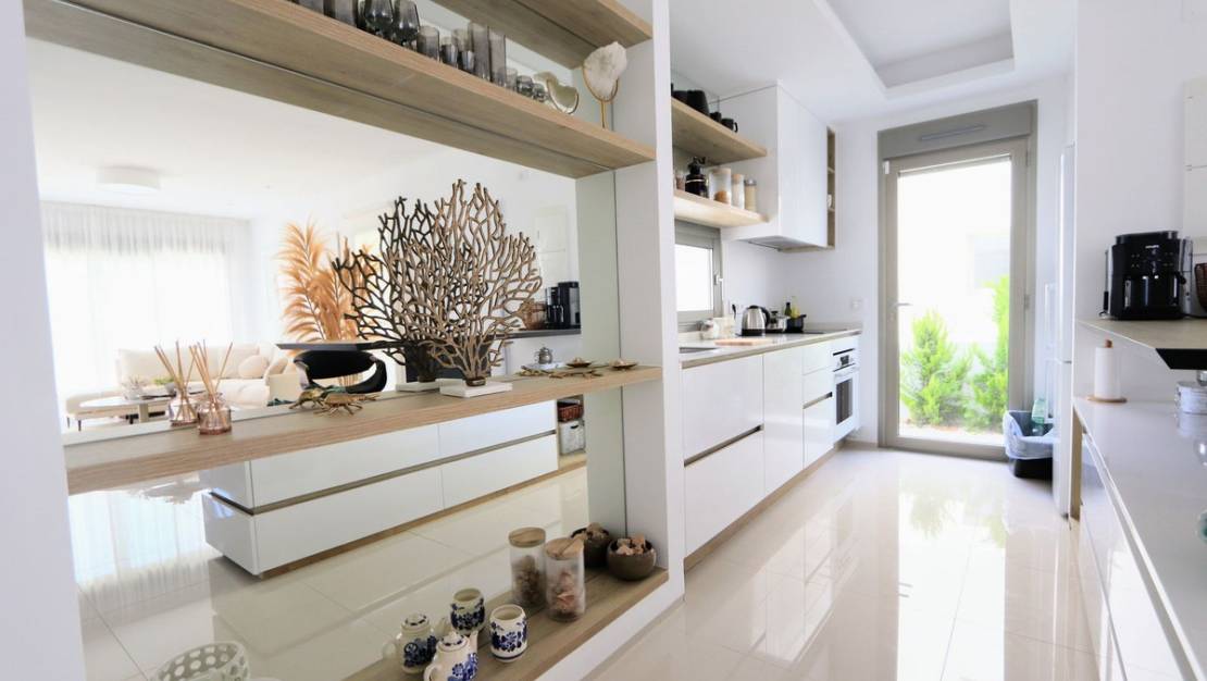 Venta - Chalet - Los Alcázares - Los Alcazares Centro