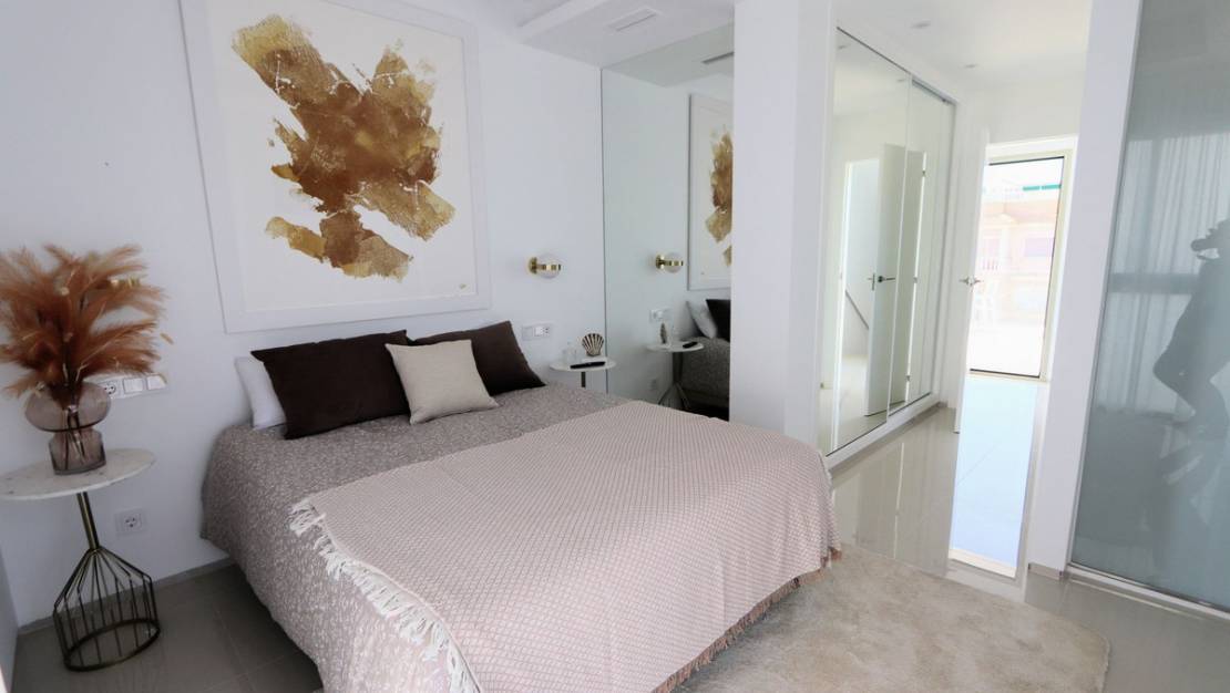 Venta - Chalet - Los Alcázares - Los Alcazares Centro