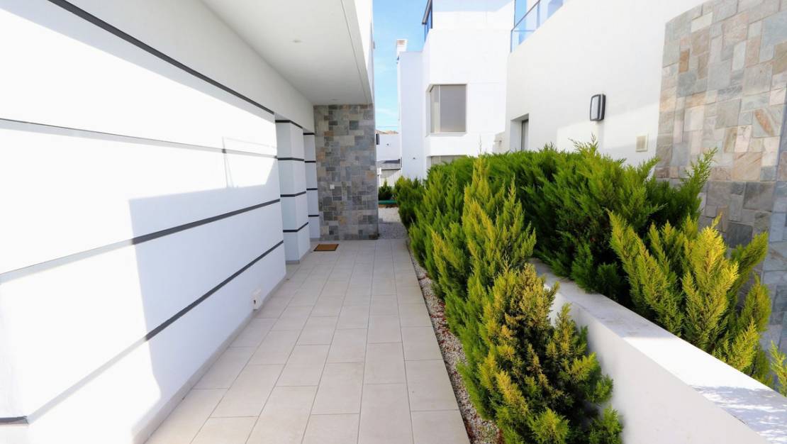 Venta - Chalet - Los Alcázares - Los Alcazares Centro