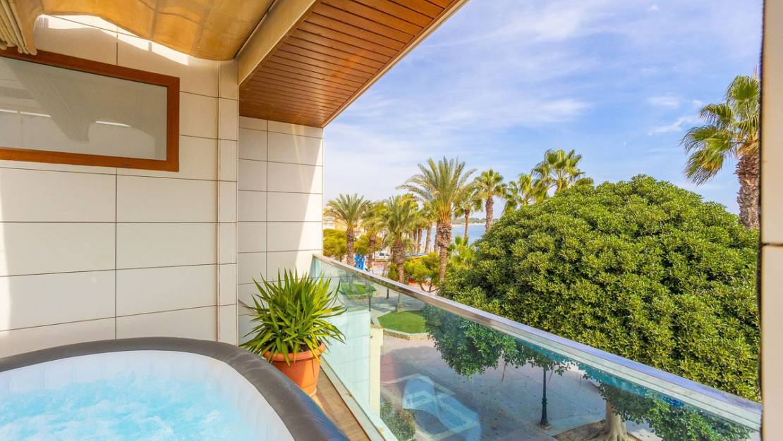 Venta - Chalet - Los Alcázares - Los Alcazares Centro