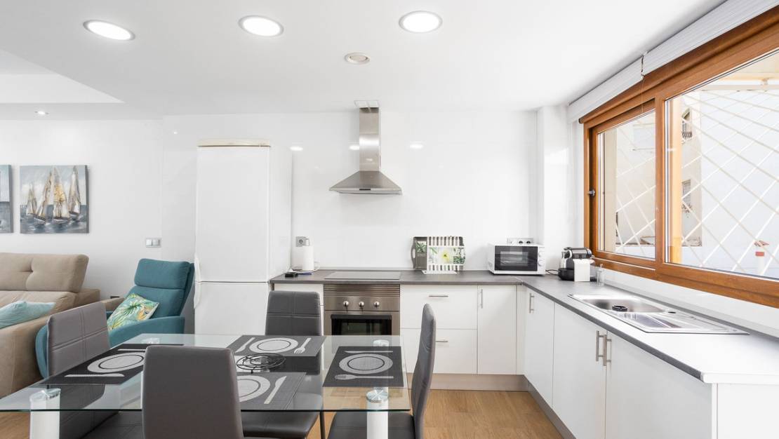 Venta - Chalet - Los Alcázares - Los Alcazares Centro