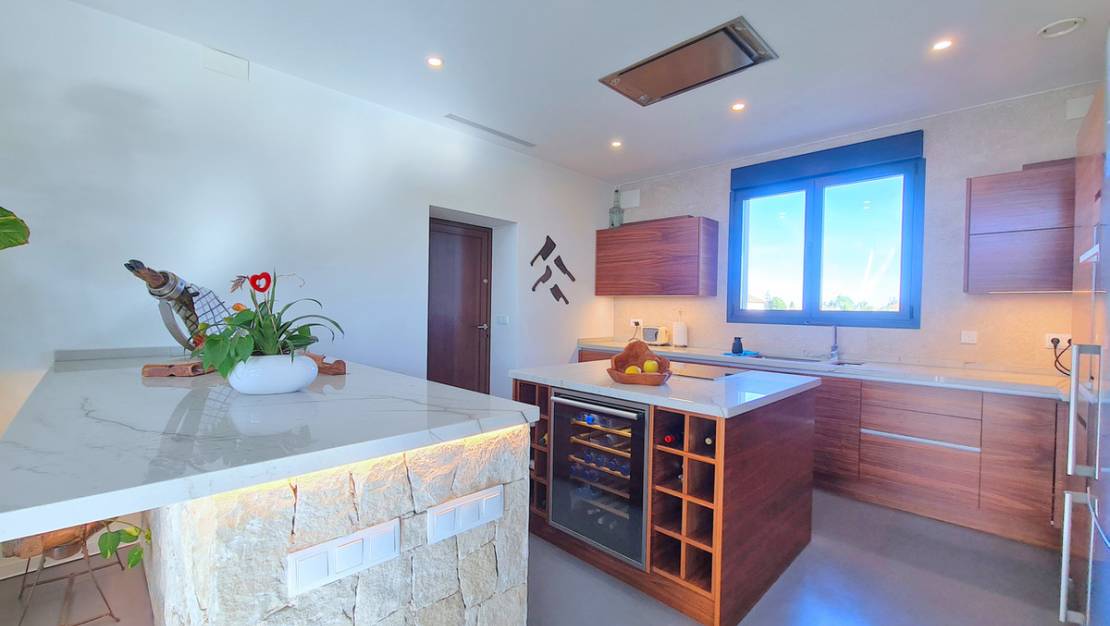 Venta - Chalet - Los Alcázares - Los Alcazares Centro