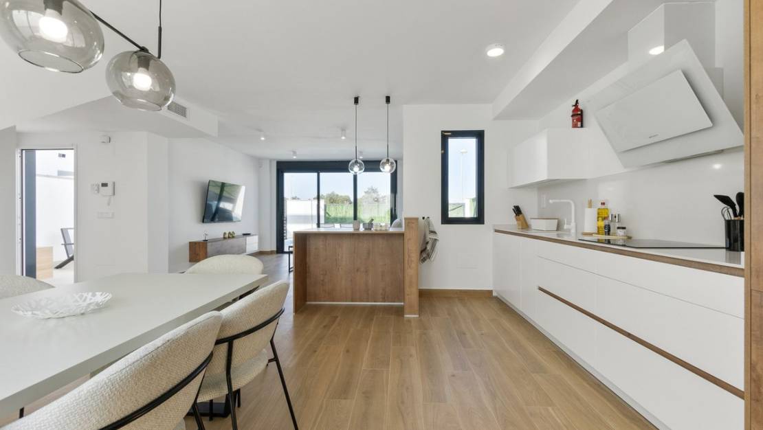 Venta - Chalet - Los Alcázares - Los Alcazares Centro