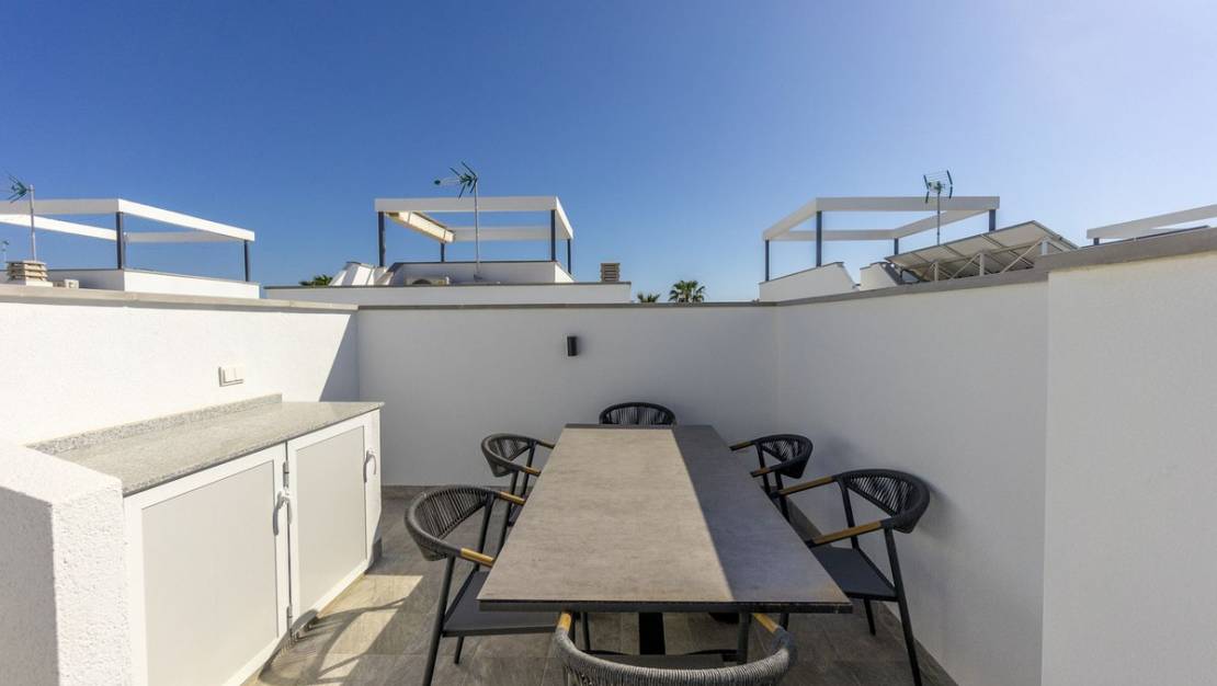 Venta - Chalet - Los Alcázares - Los Alcazares Centro