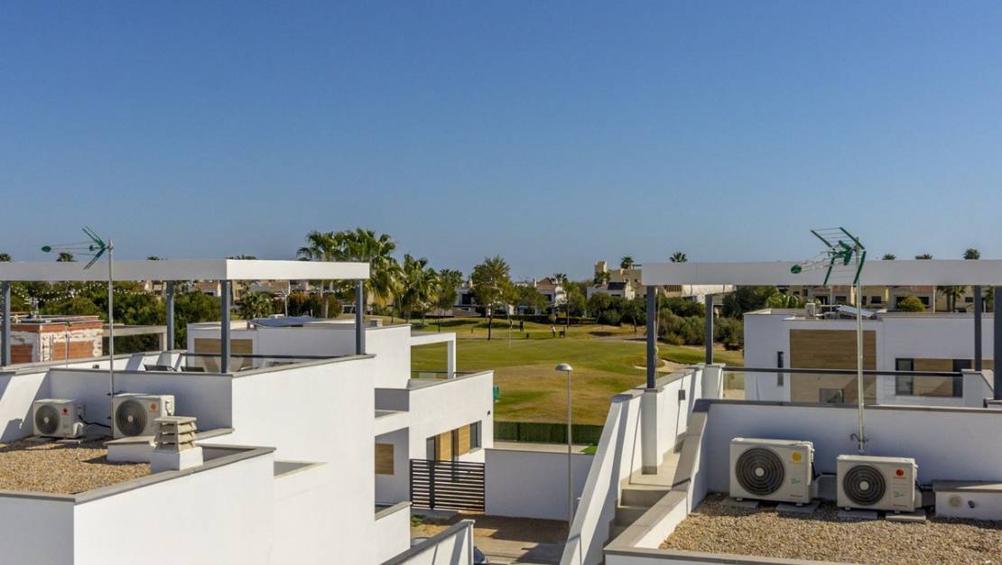 Venta - Chalet - Los Alcázares - Los Alcazares Centro