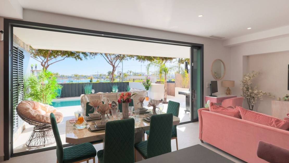 Venta - Chalet - Los Alcázares - Los Alcazares Centro
