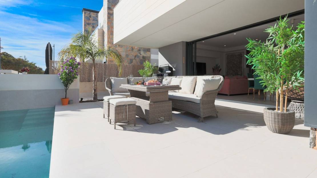 Venta - Chalet - Los Alcázares - Los Alcazares Centro