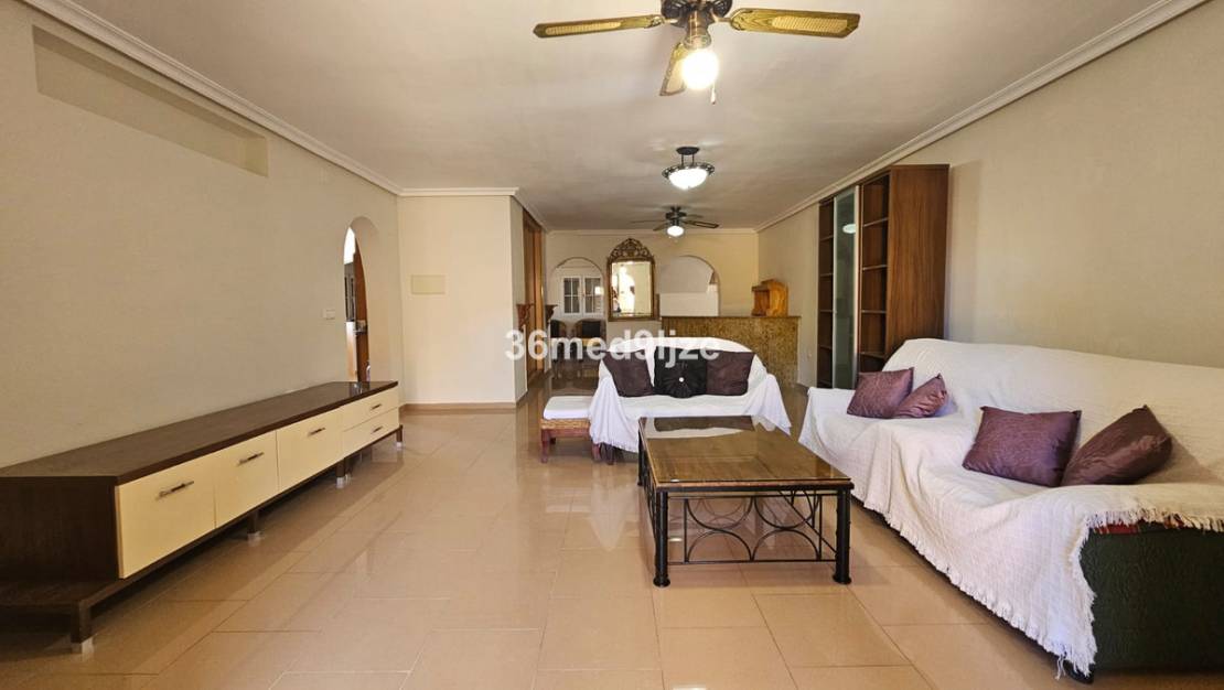 Venta - Chalet - Los Alcázares - Los Alcazares Centro