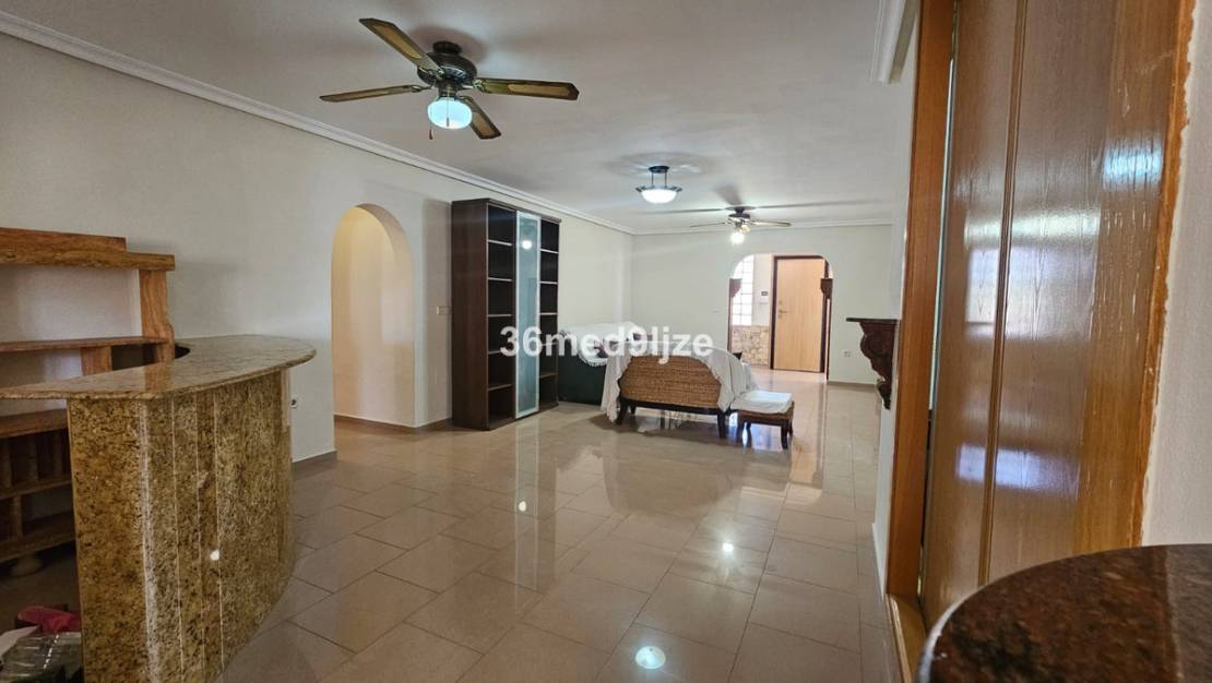 Venta - Chalet - Los Alcázares - Los Alcazares Centro