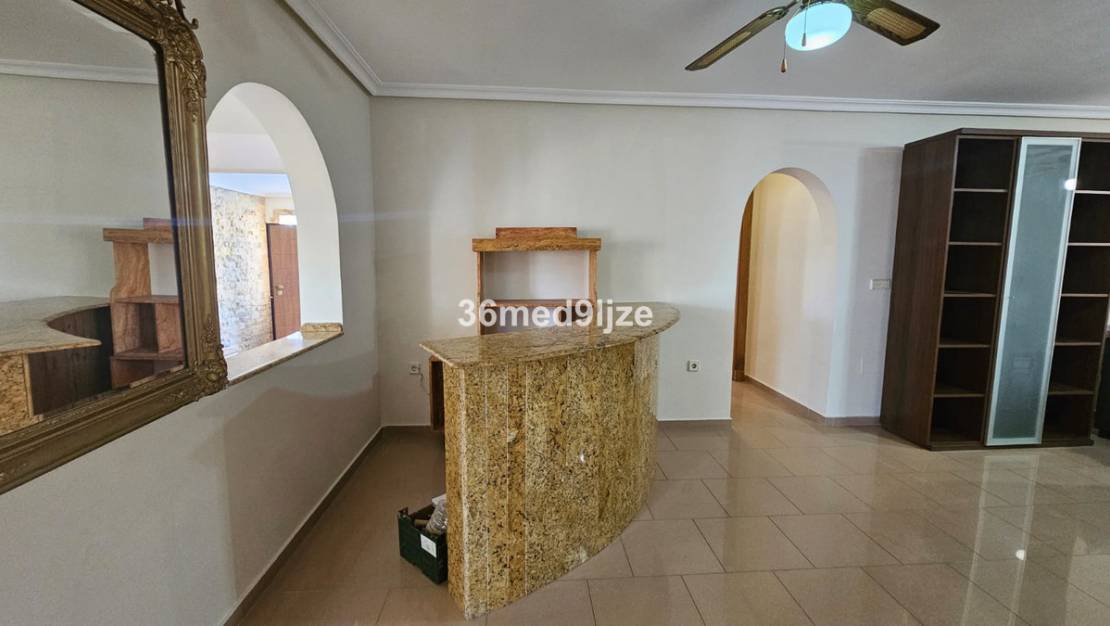 Venta - Chalet - Los Alcázares - Los Alcazares Centro