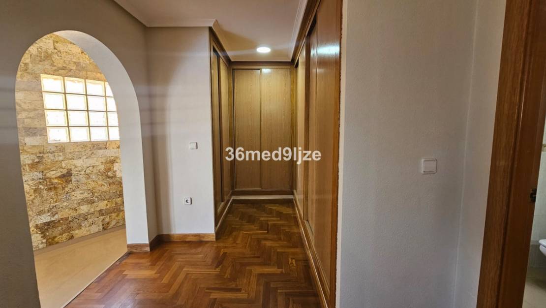 Venta - Chalet - Los Alcázares - Los Alcazares Centro