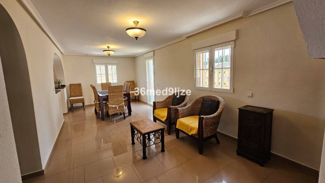 Venta - Chalet - Los Alcázares - Los Alcazares Centro