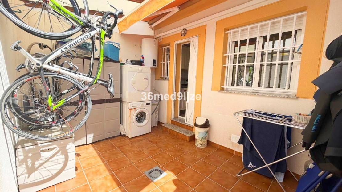 Venta - Chalet - Los Alcázares - Los Alcazares Centro