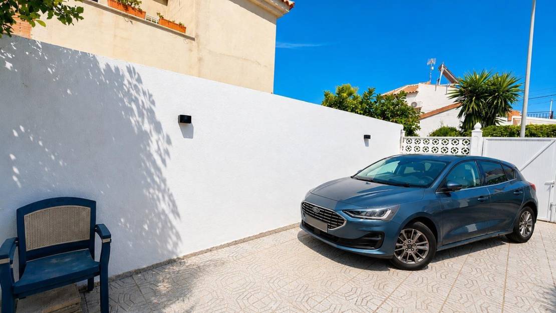 Venta - Chalet - Los Alcázares - Los Alcazares Centro