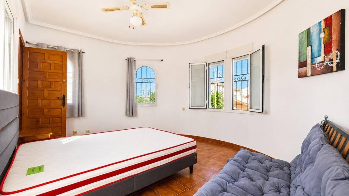 Venta - Chalet - Los Alcázares - Los Alcazares Centro
