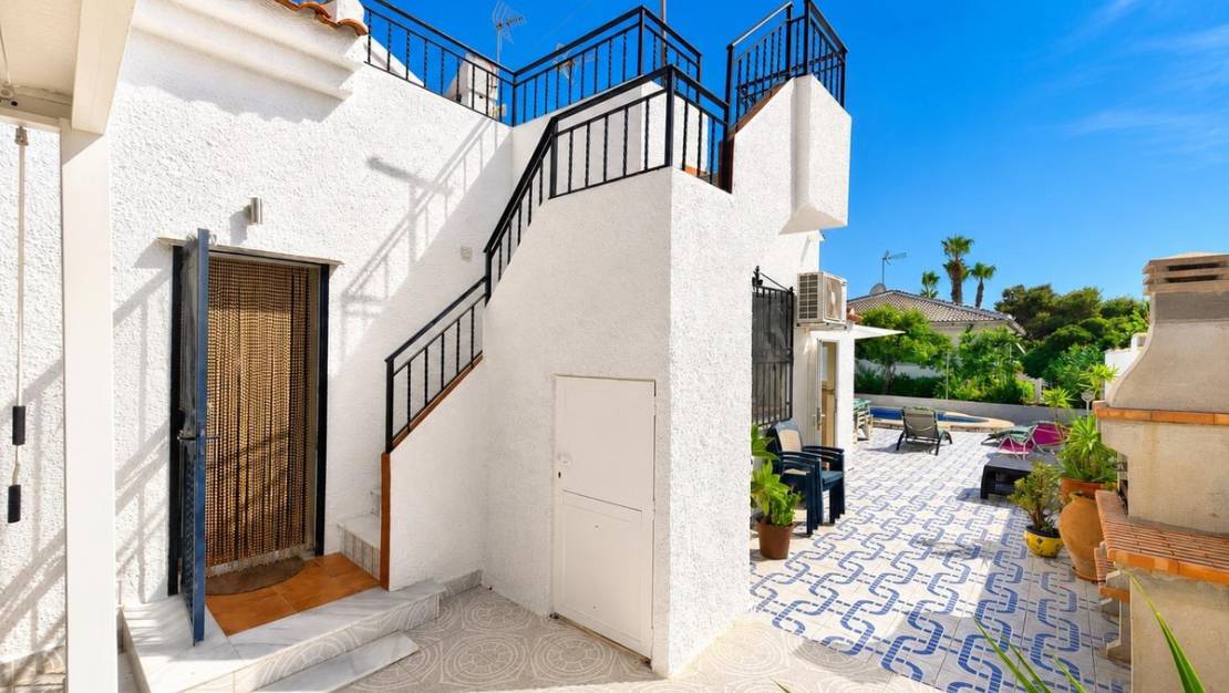 Venta - Chalet - Los Alcázares - Los Alcazares Centro