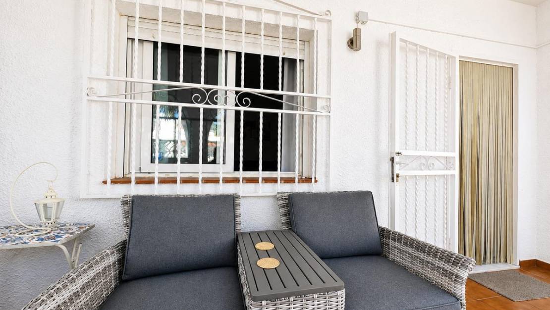 Venta - Chalet - Los Alcázares - Los Alcazares Centro