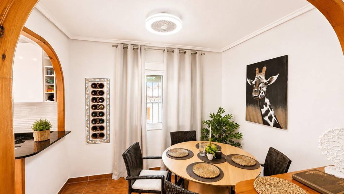 Venta - Chalet - Los Alcázares - Los Alcazares Centro