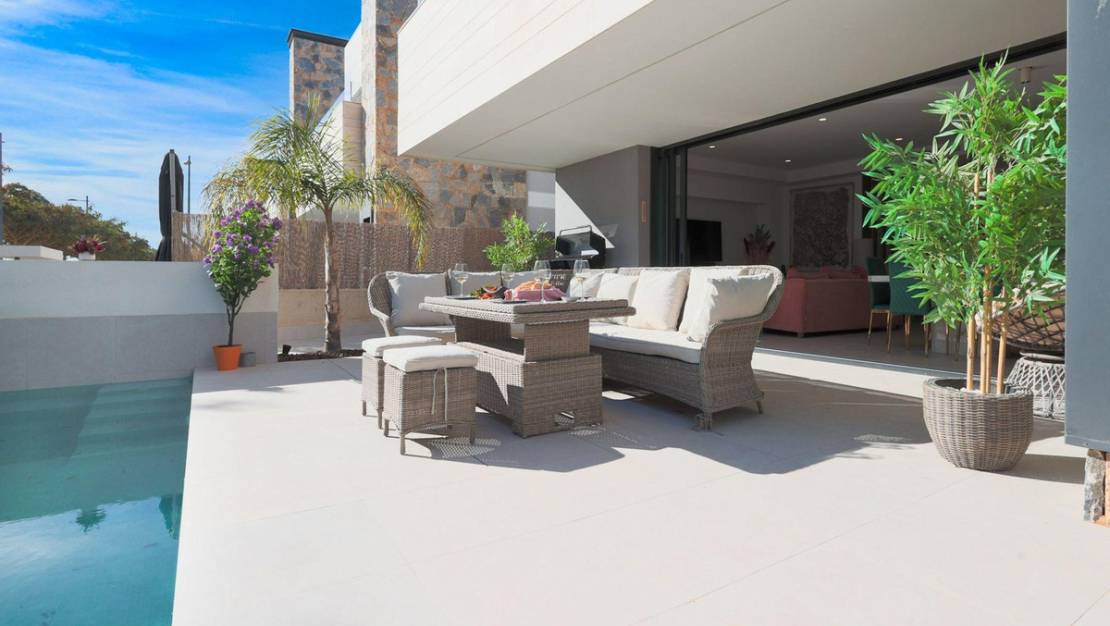 Venta - Chalet - Los Alcázares - Los Alcazares Centro
