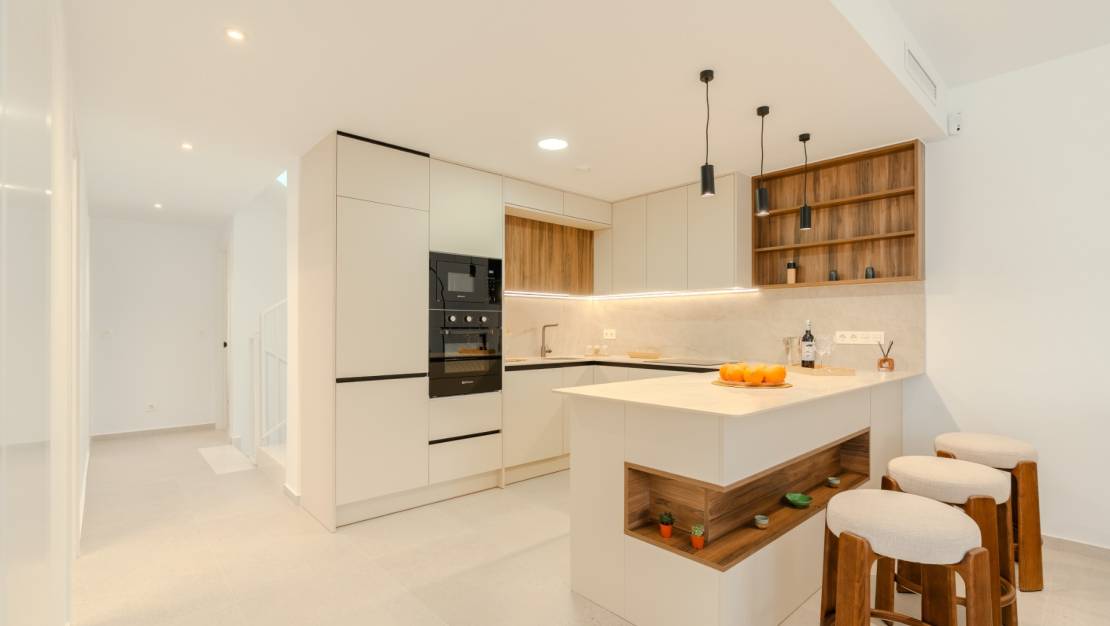 Venta - Chalet - Los Alcázares