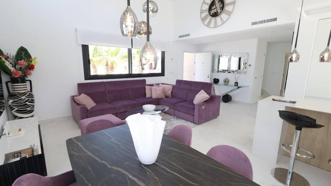 Venta - Chalet - Los Montesinos - La Marquesa