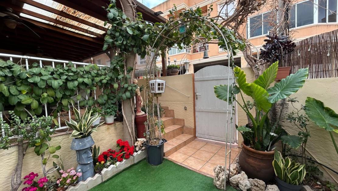 Venta - Chalet - Los Montesinos - Los Montesinos Centro