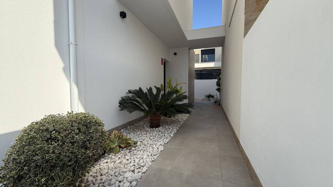 Venta - Chalet - Los Montesinos - Los Montesinos Centro