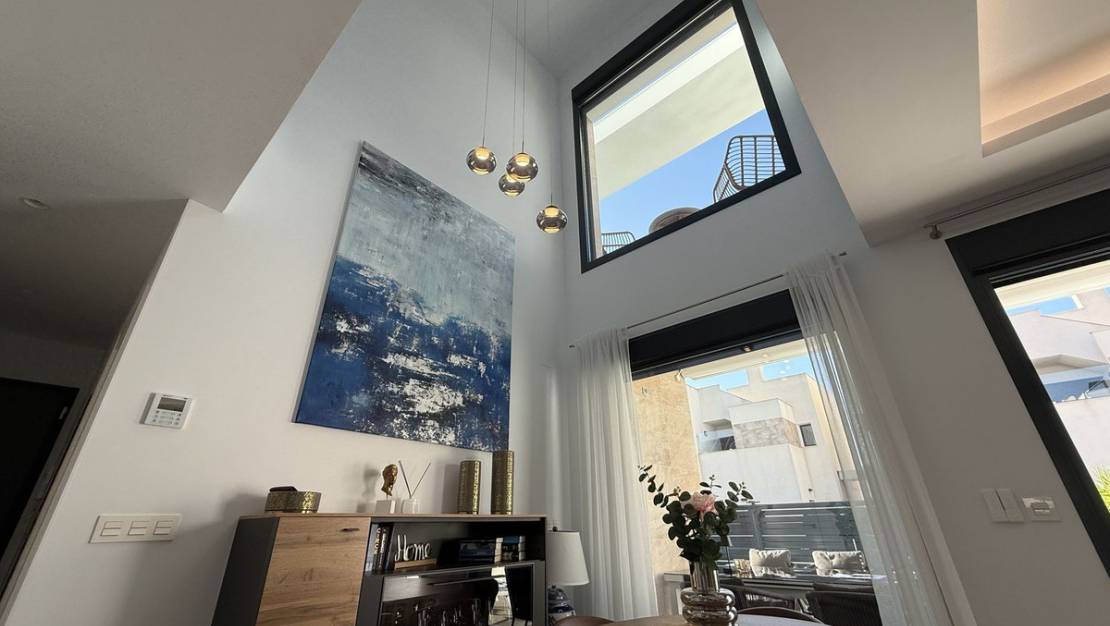 Venta - Chalet - Los Montesinos - Los Montesinos Centro