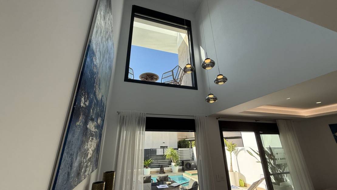 Venta - Chalet - Los Montesinos - Los Montesinos Centro