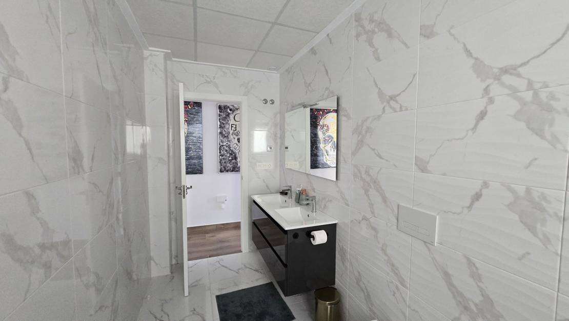 Venta - Chalet - Los Montesinos - Los Montesinos Centro