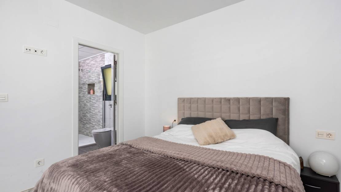 Venta - Chalet - Los Montesinos - Los Montesinos Centro