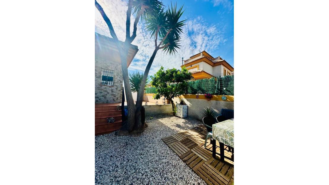 Venta - Chalet - Los Montesinos - Los Montesinos Centro