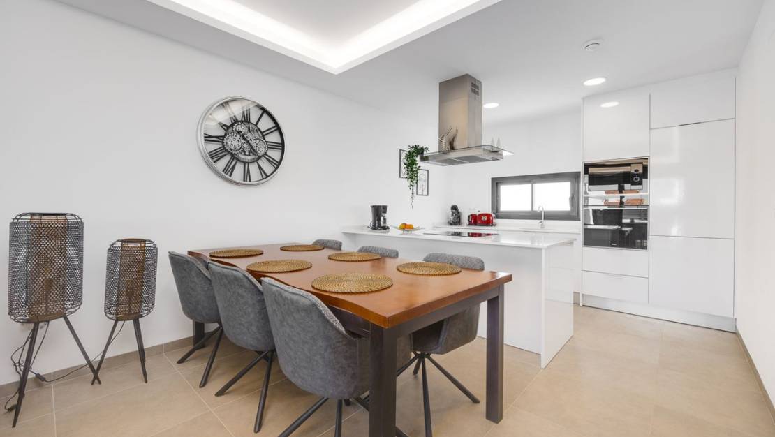 Venta - Chalet - Los Montesinos - Los Montesinos Centro