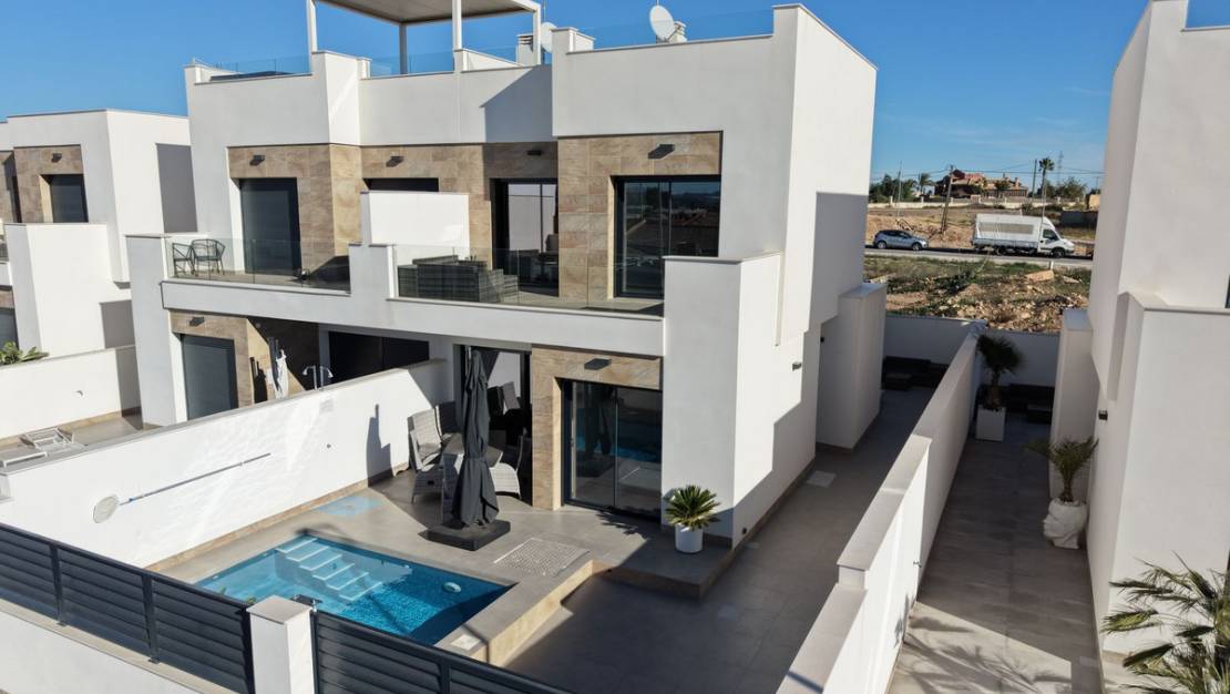 Venta - Chalet - Los Montesinos - Los Montesinos Centro