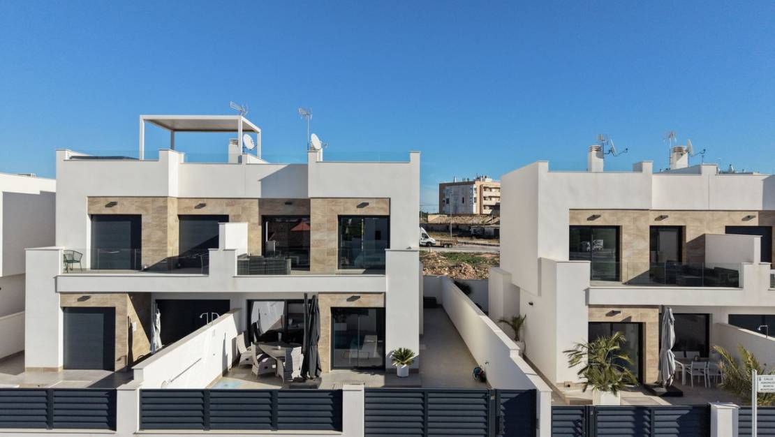 Venta - Chalet - Los Montesinos - Los Montesinos Centro