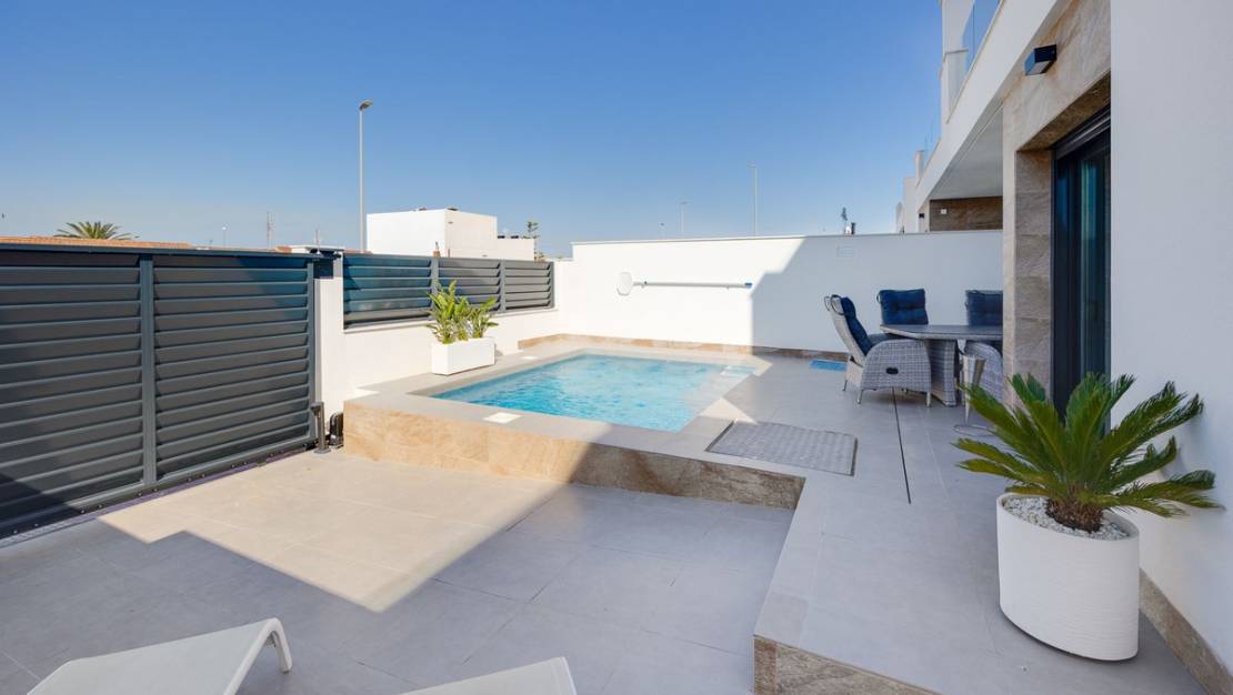 Venta - Chalet - Los Montesinos - Los Montesinos Centro