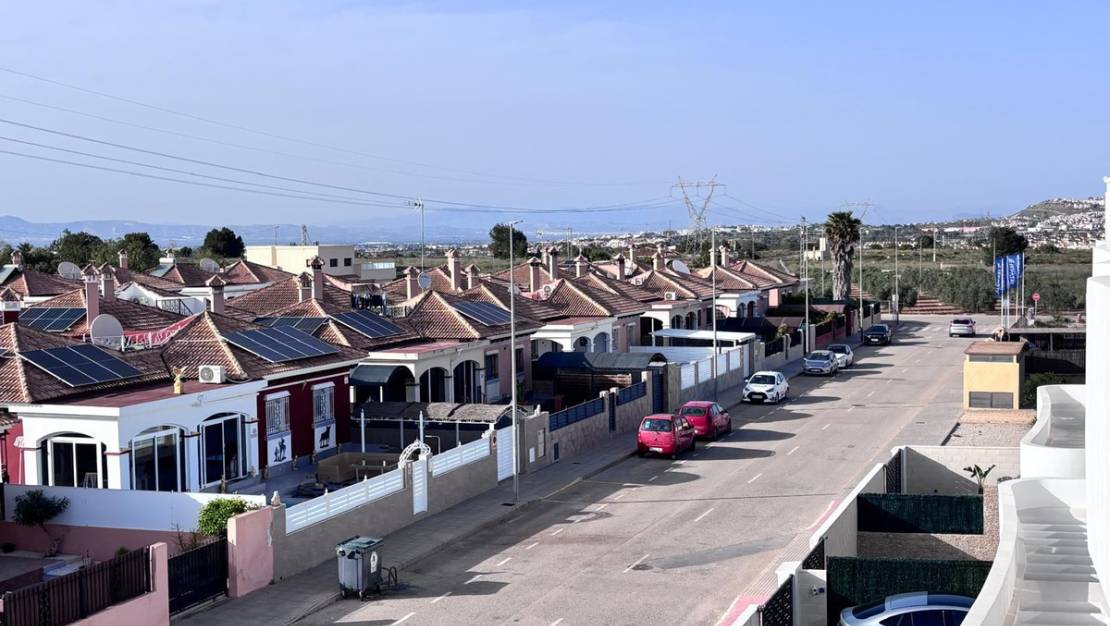 Venta - Chalet - Los Montesinos - Los Montesinos Centro