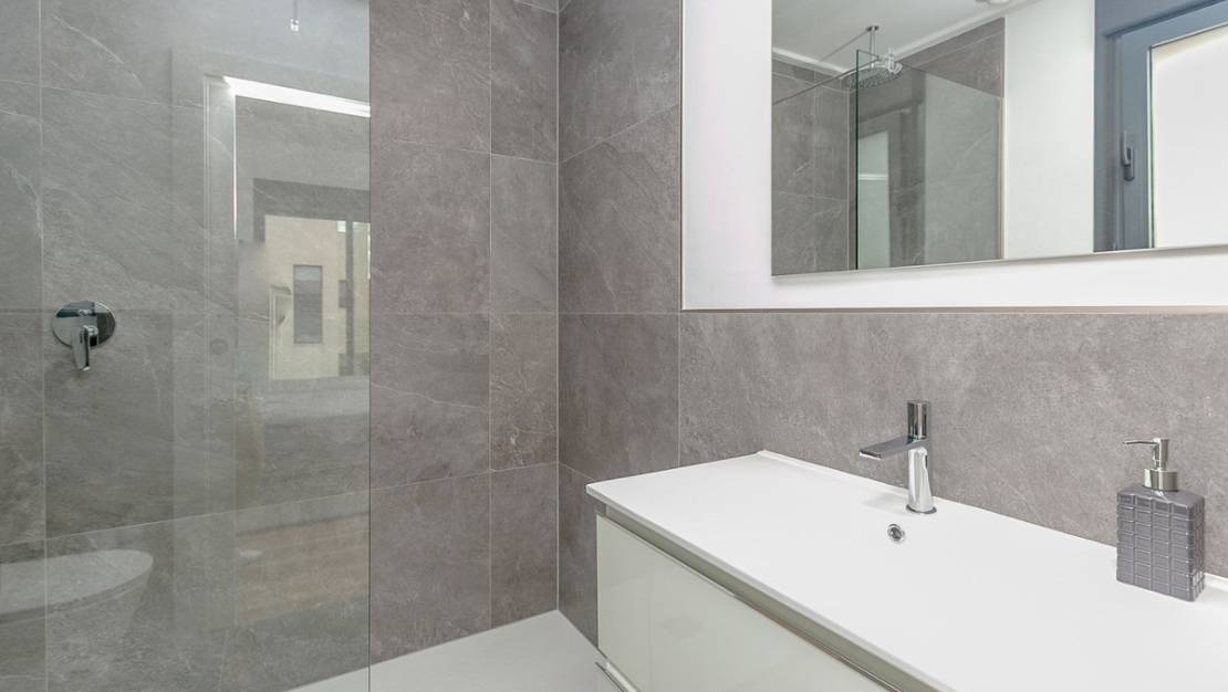 Venta - Chalet - Los Montesinos - Los Montesinos Centro