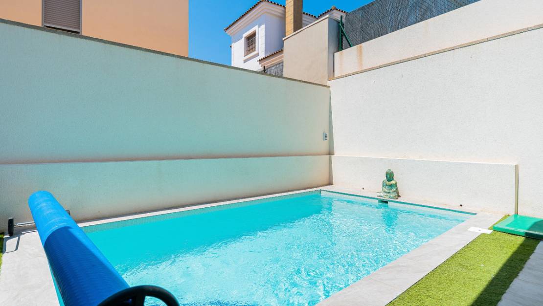Venta - Chalet - Los Montesinos - Los Montesinos Centro