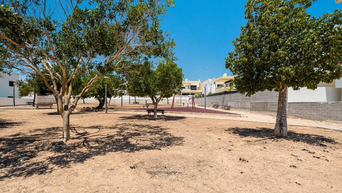 Venta - Chalet - Los Montesinos - Los Montesinos Centro