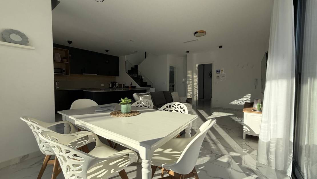 Venta - Chalet - Los Montesinos - Los Montesinos Centro