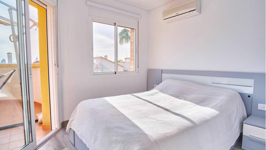 Venta - Chalet - Los Montesinos - Los Montesinos Centro