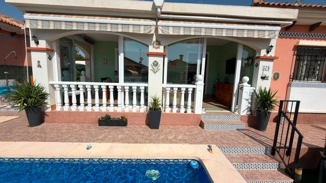 Venta - Chalet - Los Montesinos - Los Montesinos Centro