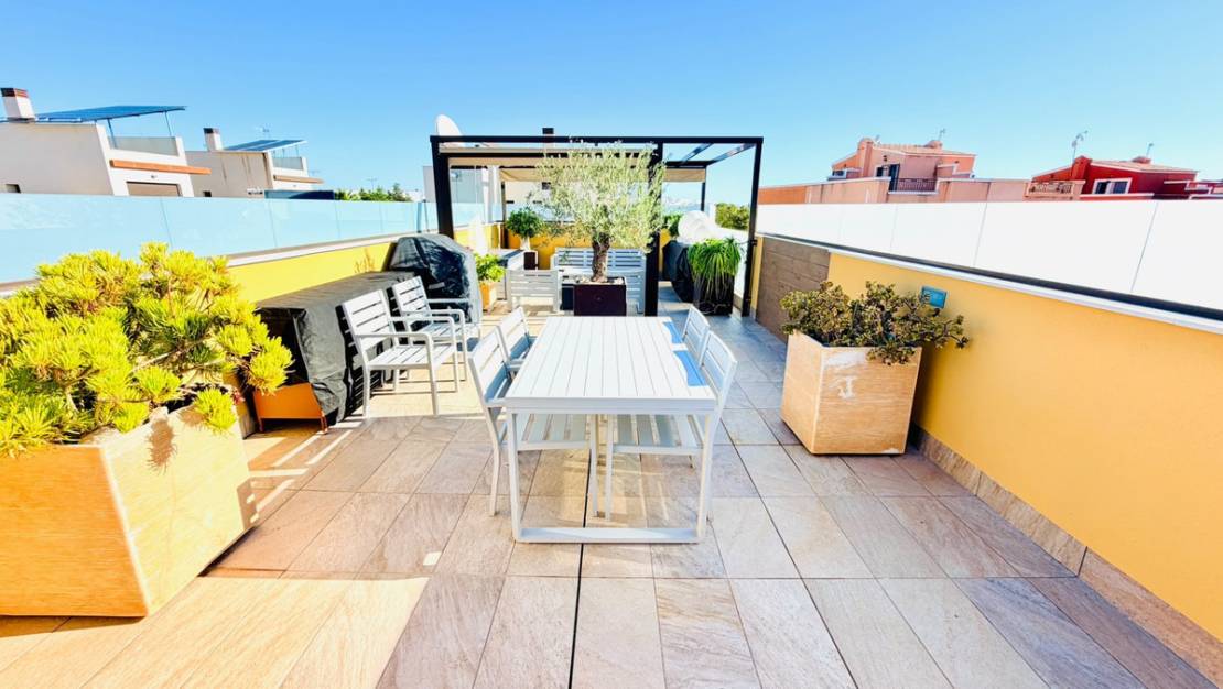 Venta - Chalet - Los Montesinos - Los Montesinos Centro