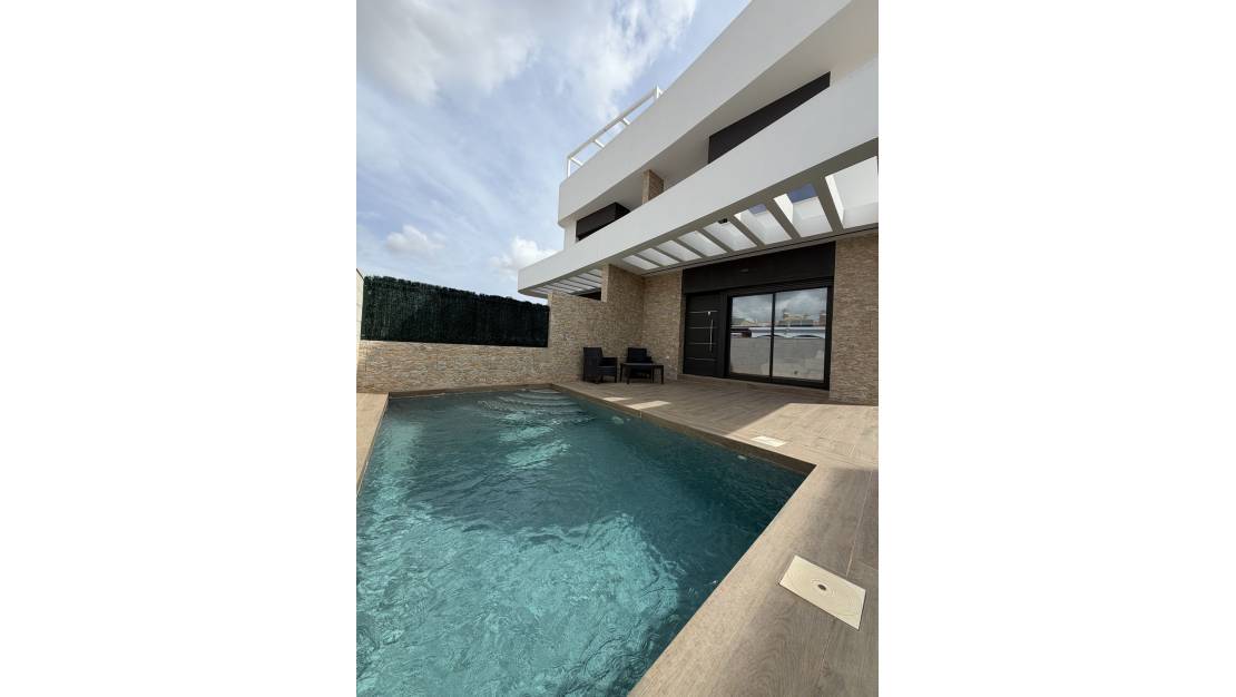 Venta - Chalet - Los Montesinos - Los Montesinos Centro